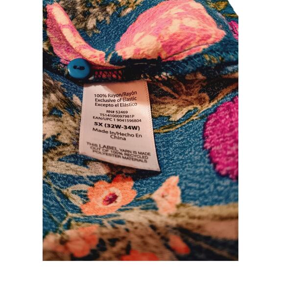 TERRA & SKY Floral Boho Top Blouse Plus 5X 32/34 Smocked Flowy Comfort Teal Pink - Picture 6 of 8